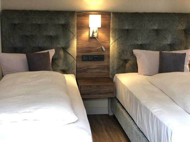 Intergroup Business & Design Hotel Ingolstadt Kosching Екстериор снимка