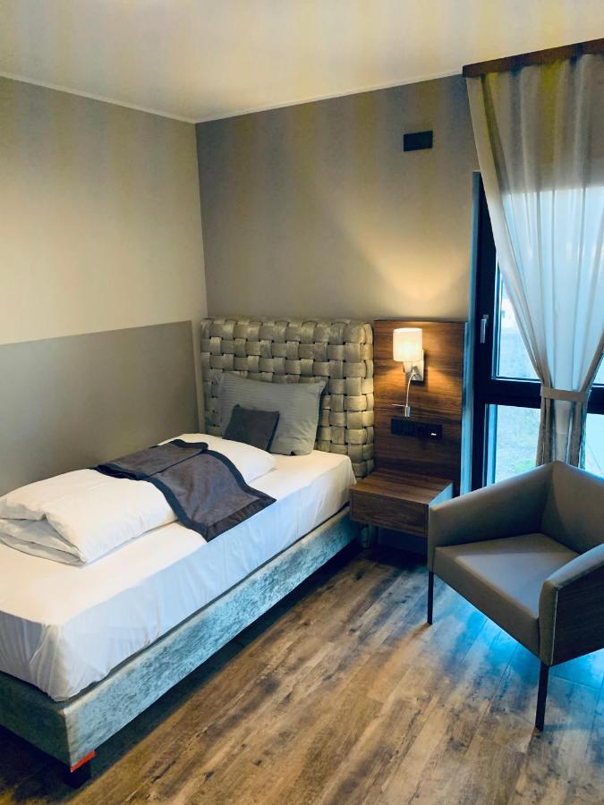 Intergroup Business & Design Hotel Ingolstadt Kosching Екстериор снимка
