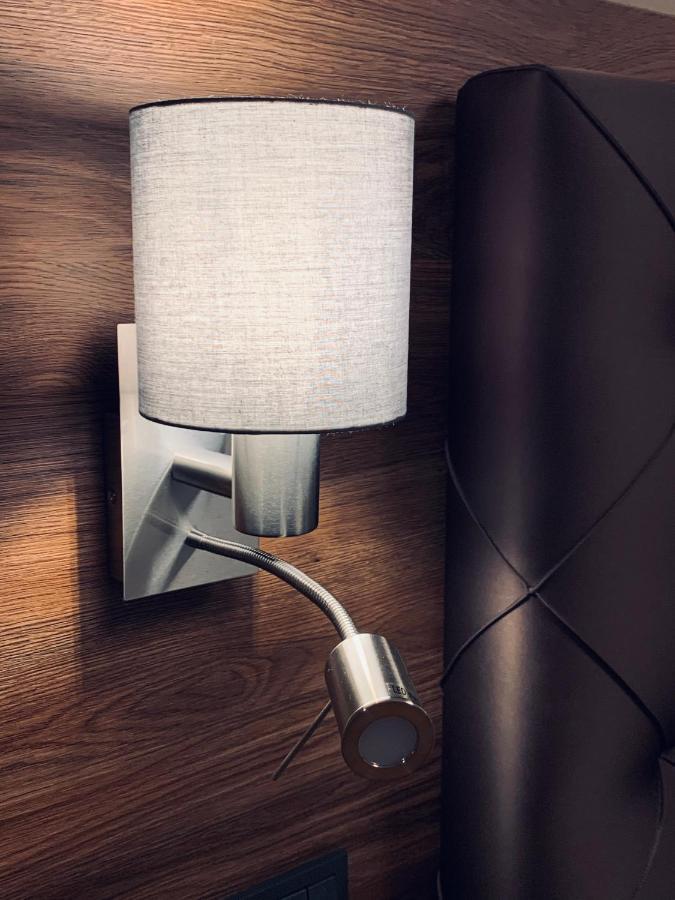 Intergroup Business & Design Hotel Ingolstadt Kosching Екстериор снимка